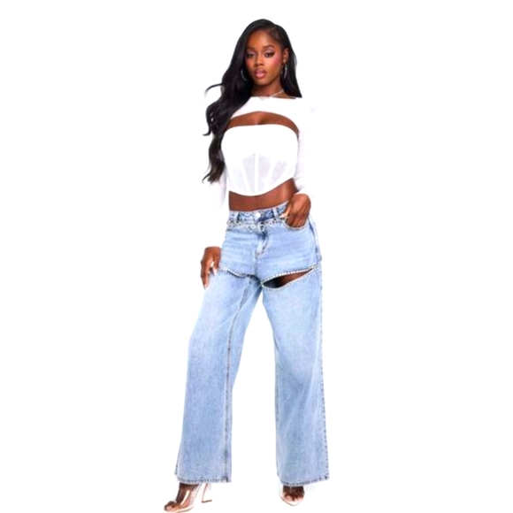 Forever 21 NWTs Bratz x F21 Rhinestone Wide-Leg Cutout Jeans - Picture 1 of 9